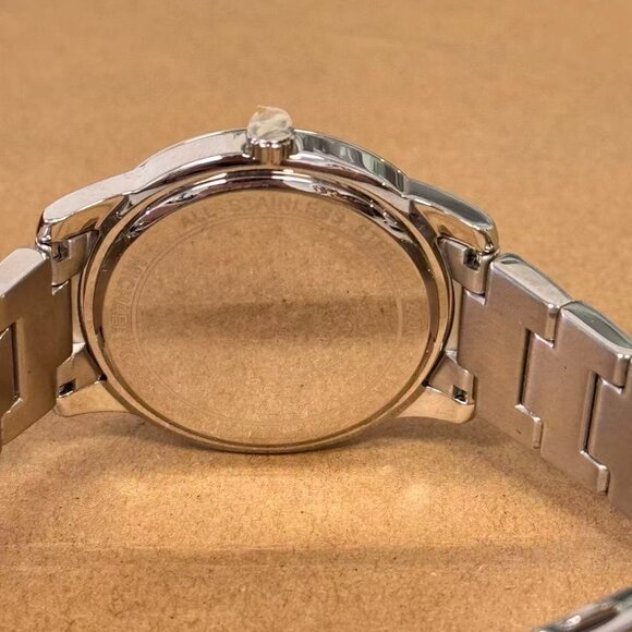 Michael Kors MK6827 Tibby White Chronograph Glitz Dial Two Tone Rose Gold/Silver - Picture 6 of 8